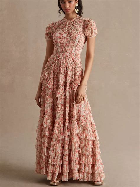 Best Modest Wedding Guest Dresses for Style