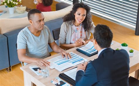 Secrets to Becoming a Top Relationship Banker