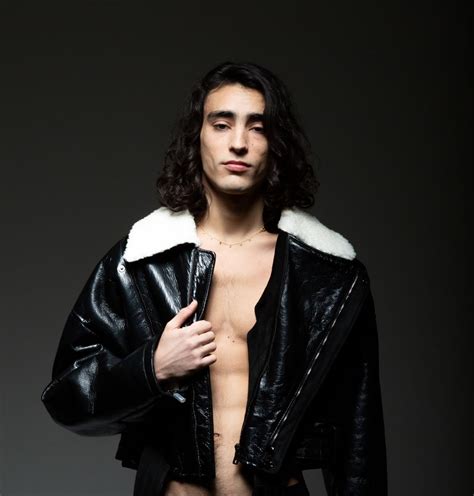 Discover Villabanks: A Unique Talent in 2023