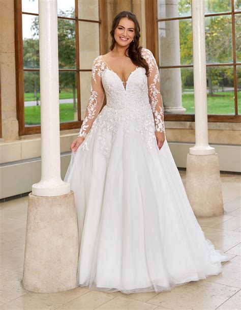 Discover Best Women's Plus Size Bridal Gowns