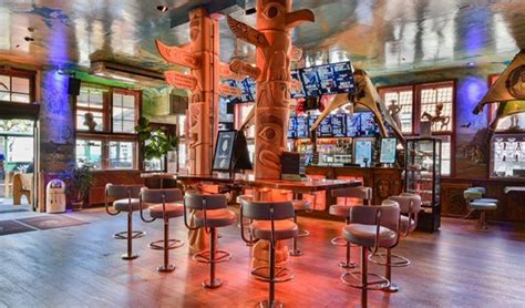 Yanks: Uncovering the True Story Behind America's Iconic Nickname